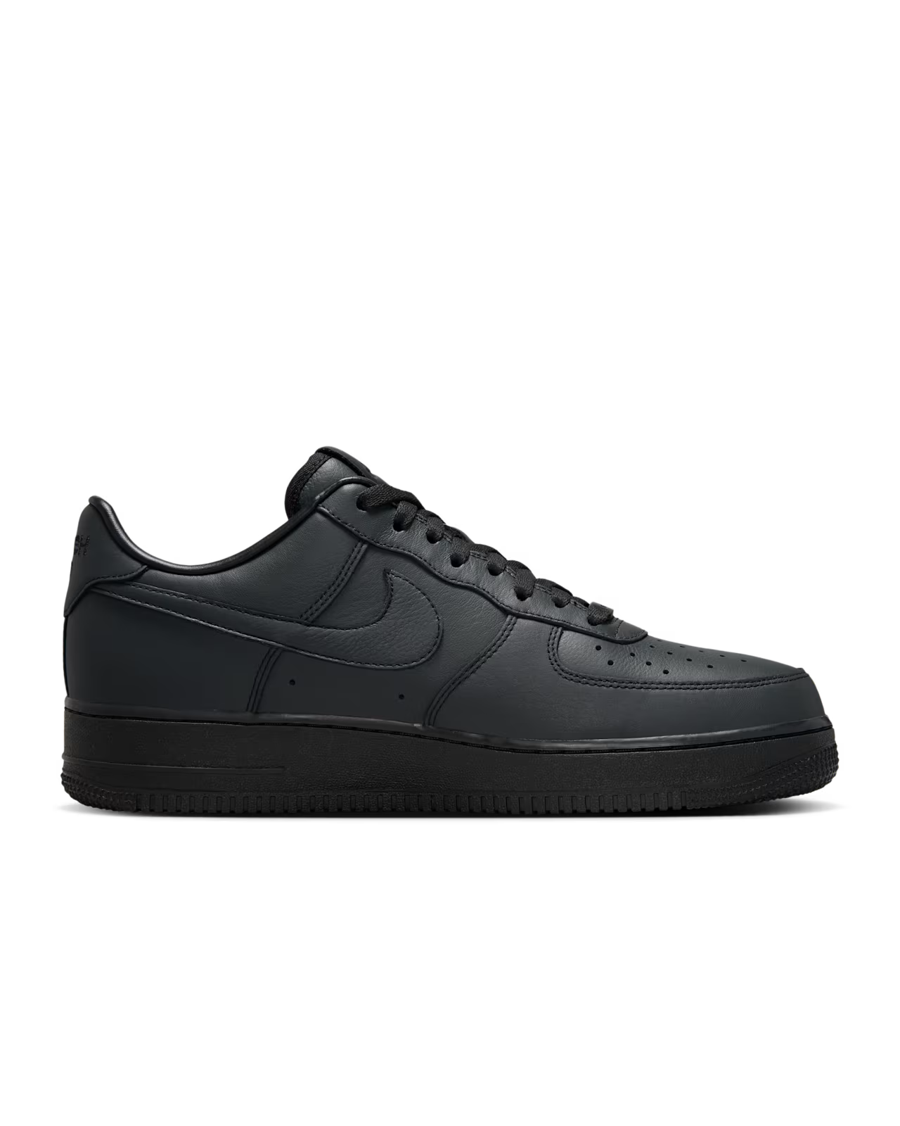 Nike Air Force 1 Low "TRIPLE BLACK"