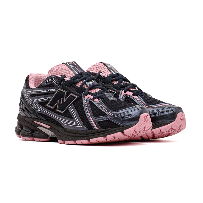 New Balance 1906R "ECLIPSE PINK TAFFY"